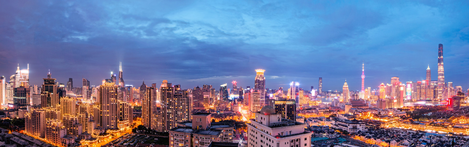 摄图网_500282828_banner_上海夜景（非企业商用）.jpg